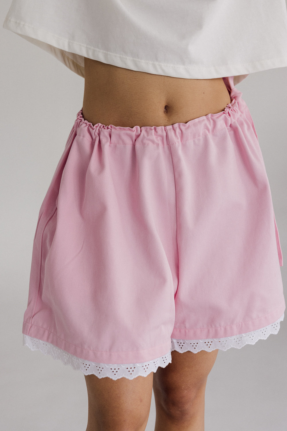 SHORT VÍNCULO ROSADO