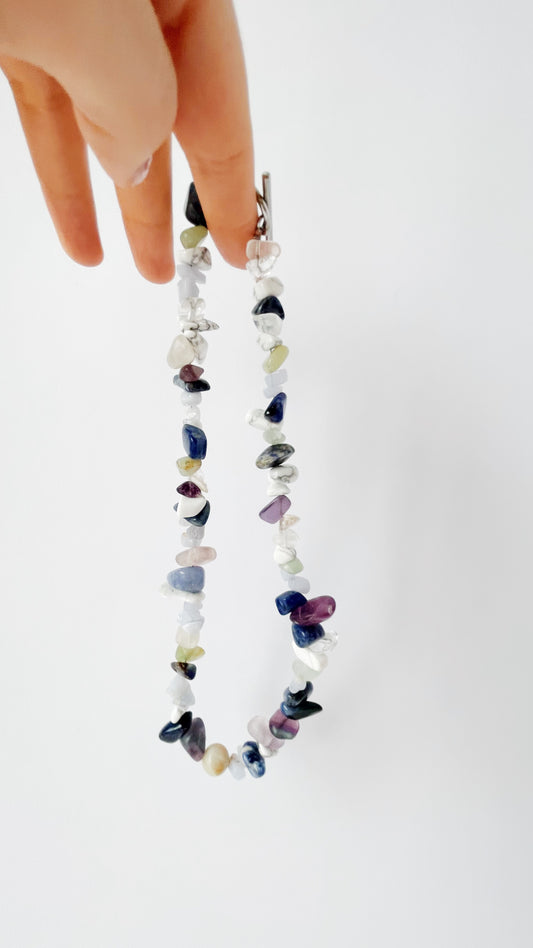 COLLAR EN ESENCIA GARGANTA