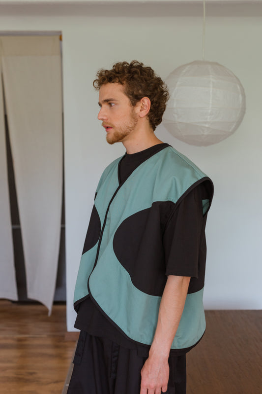 CHALECO HACIA ADENTRO VERDE