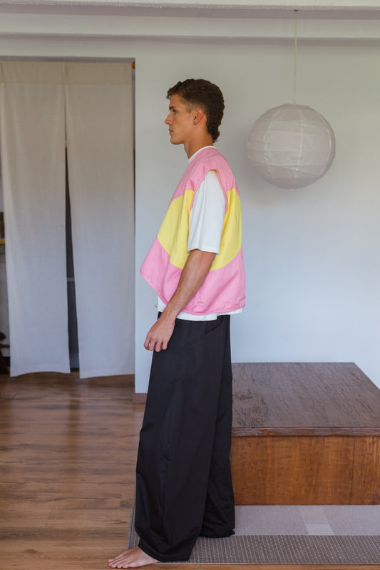 CHALECO HACIA ADENTRO ROSADO