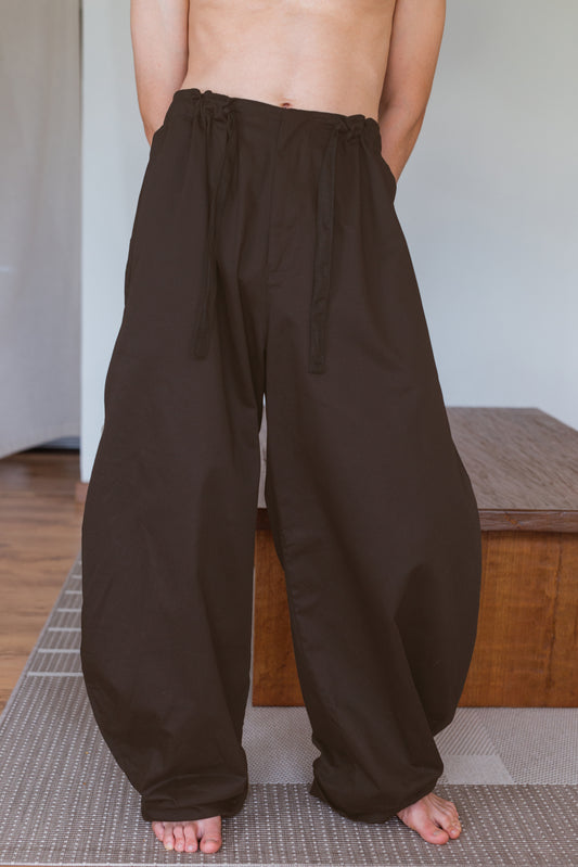 PANTALÓN SENTIDO MOKA